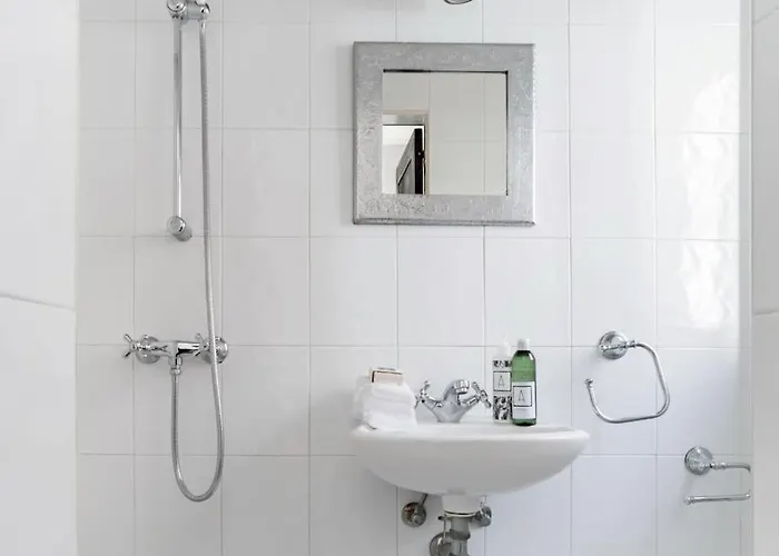 Authentic Seafront Experience Sliema