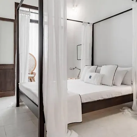 Apartment Authentic Seafront Experience