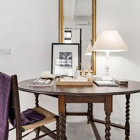 Authentic Seafront Experience * Sliema