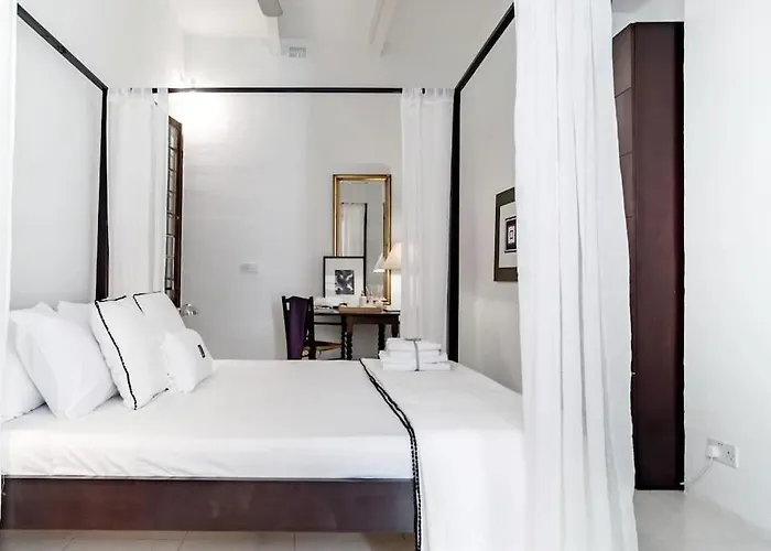 Authentic Seafront Experience Appartamento Sliema